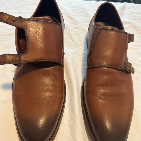 DRESS SHOES - Picture 3 of 17